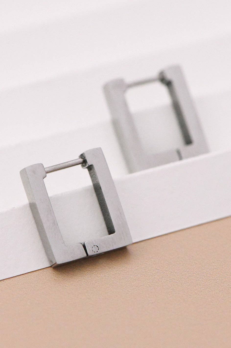 Tarnish-Resistant Waterproof Stainless Steel Hoop Earrings - 7118