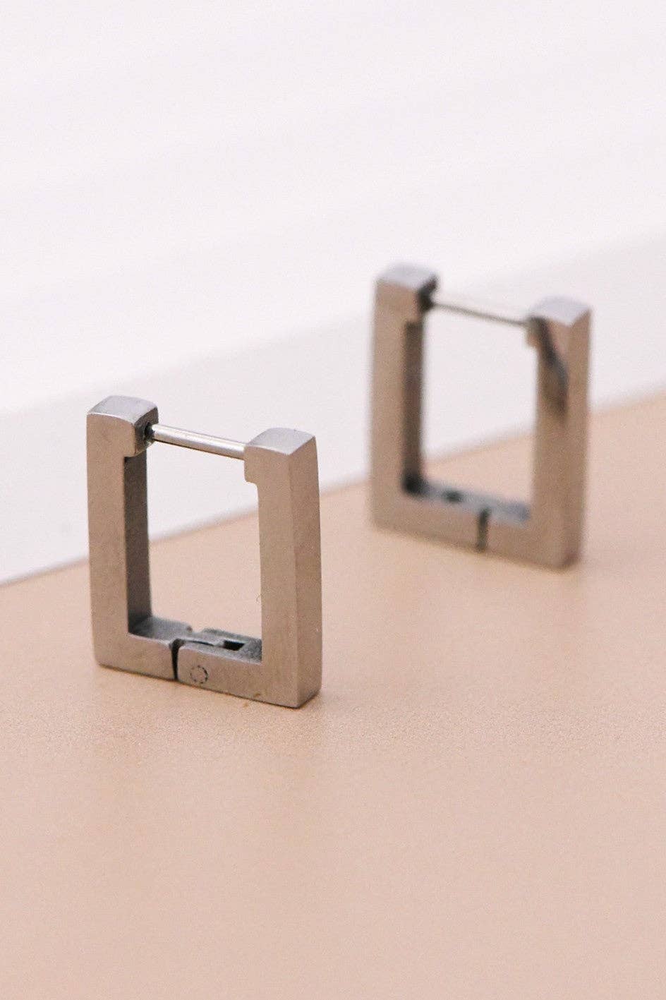 Tarnish-Resistant Waterproof Stainless Steel Hoop Earrings - 7118